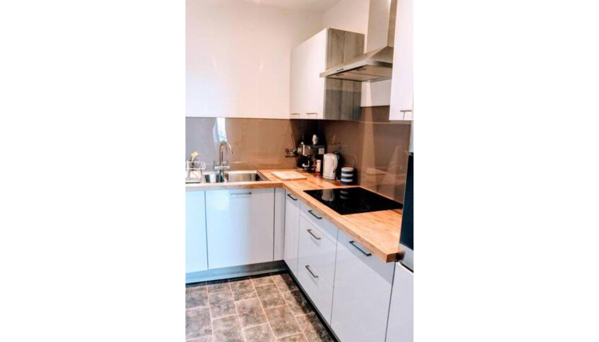 Bright Modern Arthurs Seat 2 Bedroom Apartment Edimburgo Exterior foto